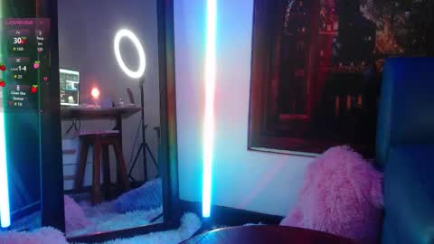 giaa rossi online show from November 14, 2025, 2:16 pm