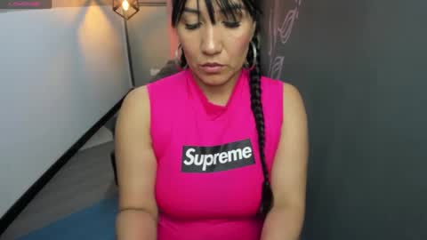 G I A  FOX online show from December 23, 2024, 4:17 pm