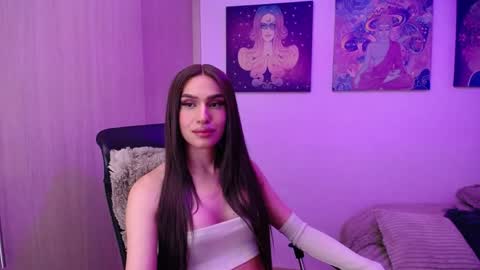 Gia Mint  online show from April 29, 2026, 5:55 am