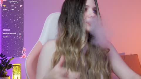 Snapshot of giannagem chatting on January 31, 2025, 12:06 am Roxy online show from January 31, 2025, 12:06 am