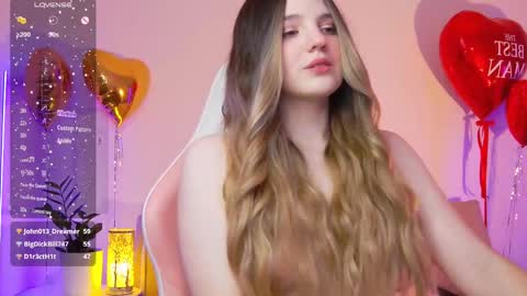 Snapshot of giannagem chatting on February 13, 2025, 3:18 am Roxy online show from February 13, 2025, 3:18 am