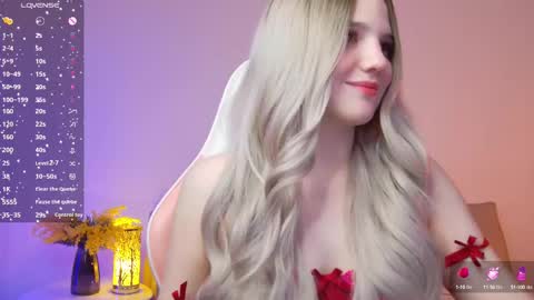 Snapshot of giannagem chatting on February 27, 2025, 12:21 am Roxy online show from February 27, 2025, 12:21 am