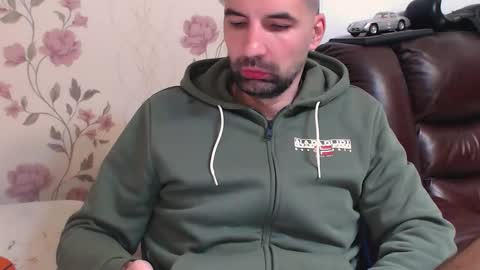 Gianni online show from April 7, 2026, 7:14 pm