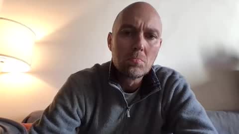 giannipaciotti online show from February 5, 2025, 1:44 pm