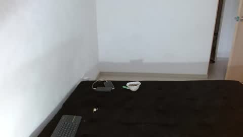 Snapshot of giant_feet chatting on July 9, 2026, 11:36 am BOSS online show from July 9, 2026, 11:36 am