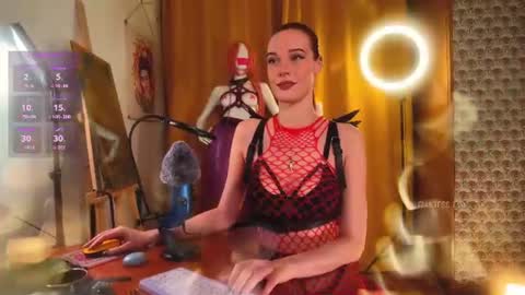 Snapshot of giantess_eva chatting on July 31, 2026, 9:36 pm Eva online show from July 31, 2026, 9:36 pm