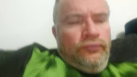giddyup222222 online show from December 3, 2024, 1:19 am
