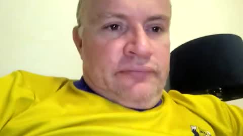 giddyup222222 online show from September 12, 2025, 9:37 pm
