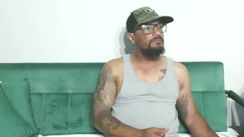 Snapshot of gifted_bucknasty chatting on July 7, 2026, 12:13 am Gifted online show from July 7, 2026, 12:13 am