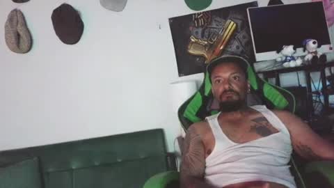 Snapshot of gifted_bucknasty chatting on July 14, 2026, 2:05 am Gifted online show from July 14, 2026, 2:05 am