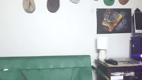Snapshot of gifted_bucknasty chatting on July 29, 2026, 12:20 am Gifted online show from July 29, 2026, 12:20 am