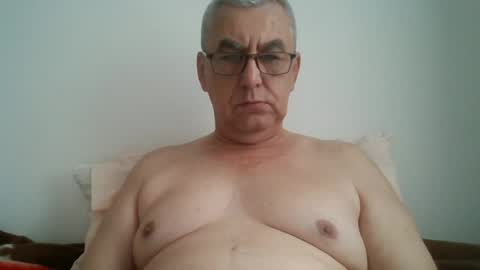 gigi1970 online show from June 28, 2026, 7:25 am