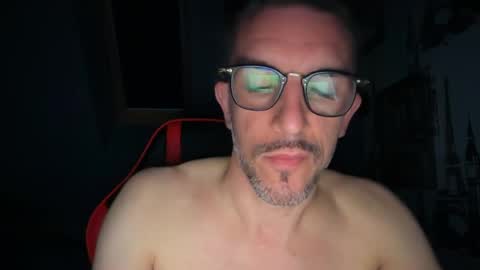 Gigi online show from May 22, 2026, 1:35 am