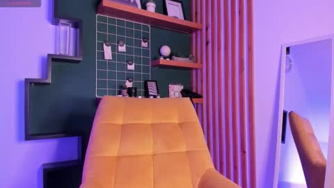 Snapshot of gigi_strawberry chatting on January 16, 2026, 11:42 pm GIGI online show from January 16, 2026, 11:42 pm