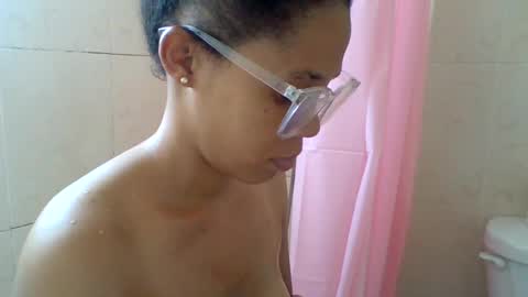 Snapshot of gilarimtz chatting on July 22, 2026, 7:49 pm Gilari online show from July 22, 2026, 7:49 pm