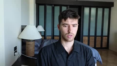 gilbertogonzales online show from November 6, 2025, 2:56 am