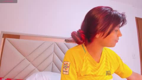 Gimena online show from October 18, 2025, 11:55 am