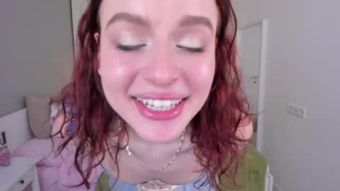 Snapshot of gin_yoon chatting on January 9, 2025, 9:27 am Gin online show from January 9, 2025, 9:27 am