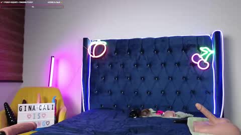 Gina Cali online show from September 22, 2025, 4:14 am