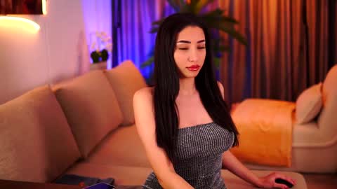 Gina online show from February 2, 2025, 7:14 pm