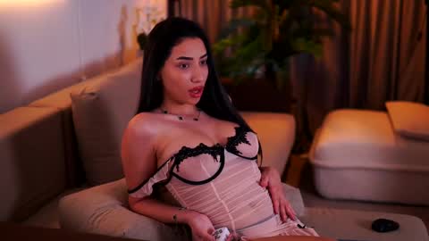 Gina online show from February 21, 2025, 10:48 pm