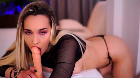 Gina online show from March 3, 2025, 10:38 am