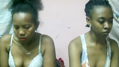 Ginette9794 online show from October 19, 2025, 8:09 pm