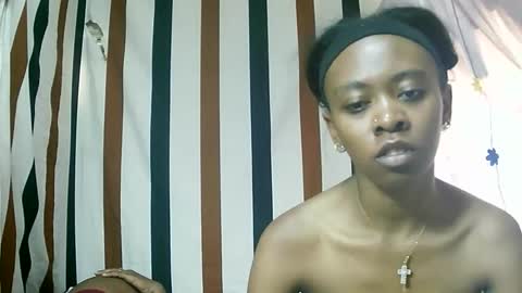 Ginette9794 online show from November 7, 2025, 6:46 am