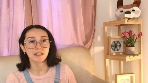 Snapshot of ginevra_esposito chatting on April 27, 2026, 12:47 pm Ginn online show from April 27, 2026, 12:47 pm