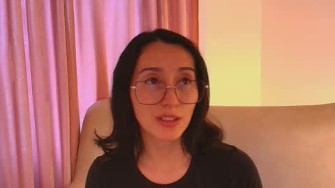 Snapshot of ginevra_esposito chatting on May 1, 2026, 12:43 pm Ginn online show from May 1, 2026, 12:43 pm