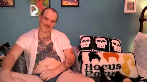 Snapshot of ginger_mcc chatting on October 18, 2025, 12:13 am Ginger McC online show from October 18, 2025, 12:13 am