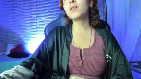 Snapshot of ginger_sweetty chatting on May 11, 2026, 1:22 am Ginger online show from May 11, 2026, 1:22 am