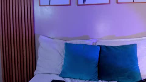        online show from March 19, 2026, 8:24 pm