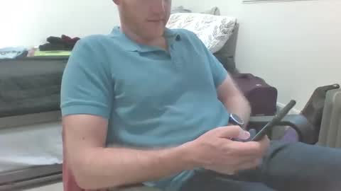 Snapshot of ginger_xxx chatting on September 29, 2025, 12:10 pm mike online show from September 29, 2025, 12:10 pm