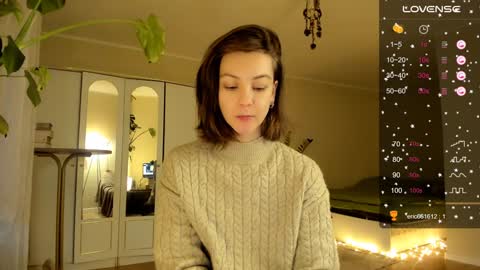 Snapshot of gingerbread__house chatting on December 15, 2024, 1:54 pm Vasilisa online show from December 15, 2024, 1:54 pm