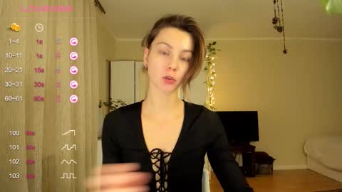 Snapshot of gingerbread__house chatting on October 30, 2025, 5:24 pm Vasilisa online show from October 30, 2025, 5:24 pm