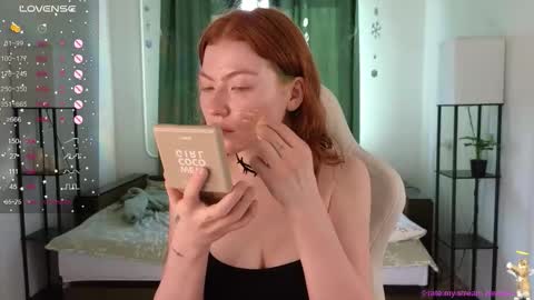 gingercute17 online show from March 16, 2026, 5:02 am