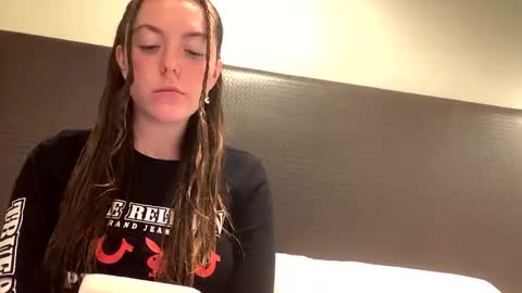 gingerfox777 online show from December 9, 2024, 4:23 am