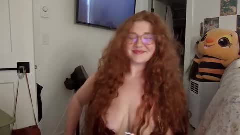 gingerprincess555 online show from October 3, 2025, 11:13 pm
