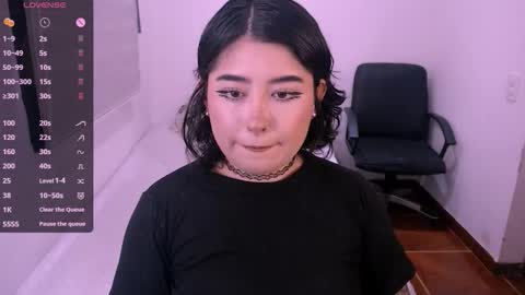 Snapshot of ginmeowuwu chatting on November 1, 2025, 3:58 pm ginmeowuwu online show from November 1, 2025, 3:58 pm