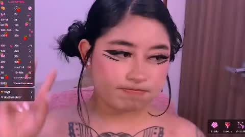 Snapshot of ginmeowuwu chatting on July 17, 2026, 8:57 pm ginmeowuwu online show from July 17, 2026, 8:57 pm