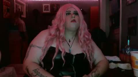 Snapshot of ginny_dominatrix chatting on December 22, 2025, 12:40 am ginny ray online show from December 22, 2025, 12:40 am