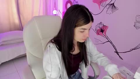 Kendall online show from January 13, 2026, 1:16 pm