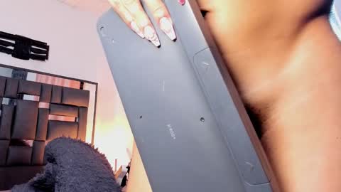 gio_gray online show from February 17, 2026, 11:22 pm