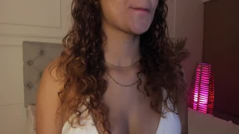 Gio online show from March 18, 2026, 1:58 pm