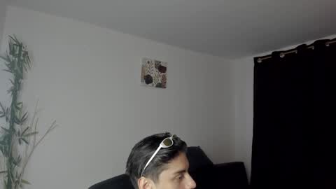 GioRusso online show from December 2, 2024, 2:09 am