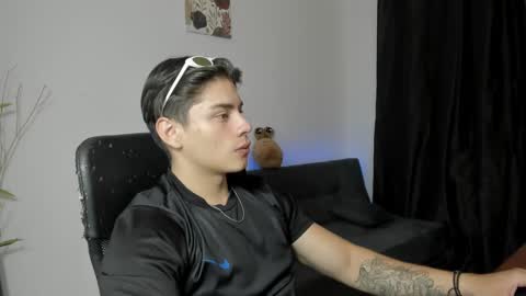 GioRusso online show from December 10, 2024, 11:19 pm