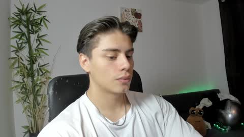 GioRusso online show from February 3, 2025, 4:10 pm