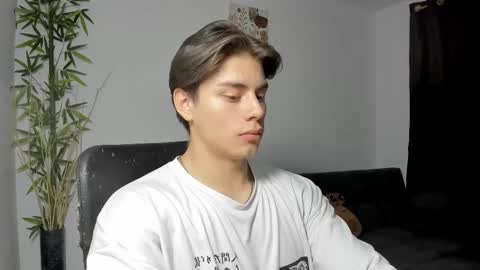 GioRusso online show from February 21, 2025, 5:46 am