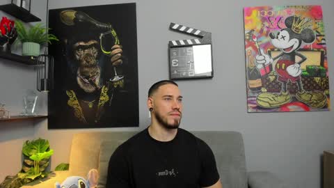 Snapshot of giorgio_leone2 chatting on February 6, 2025, 10:53 pm Giorgio leone online show from February 6, 2025, 10:53 pm